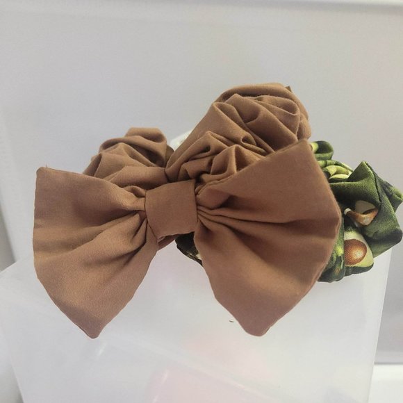 Scrunchies - Picture 2 of 3